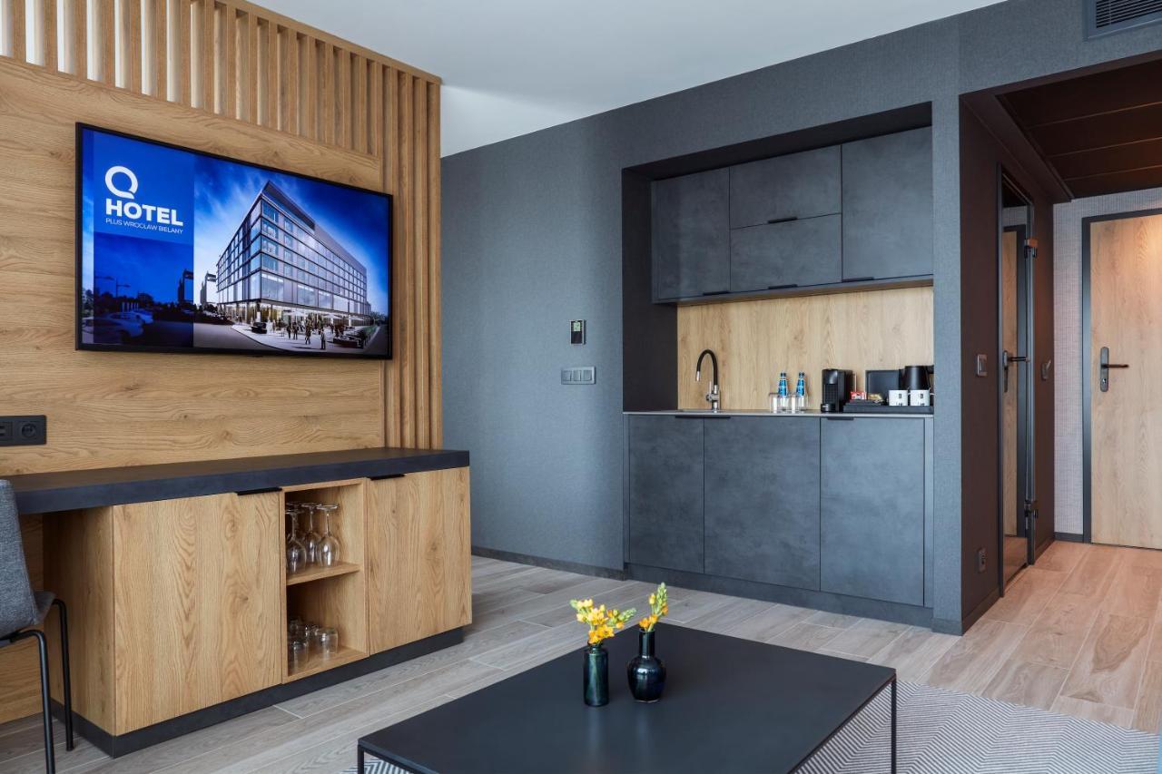 Q Hotel Plus Wroclaw Bielany Bielany Wroclawskie Exterior photo