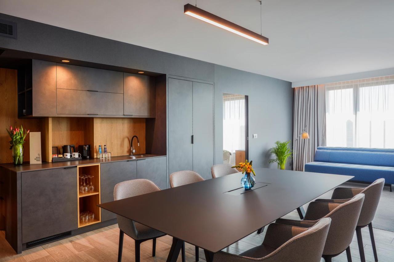 Q Hotel Plus Wroclaw Bielany Bielany Wroclawskie Exterior photo