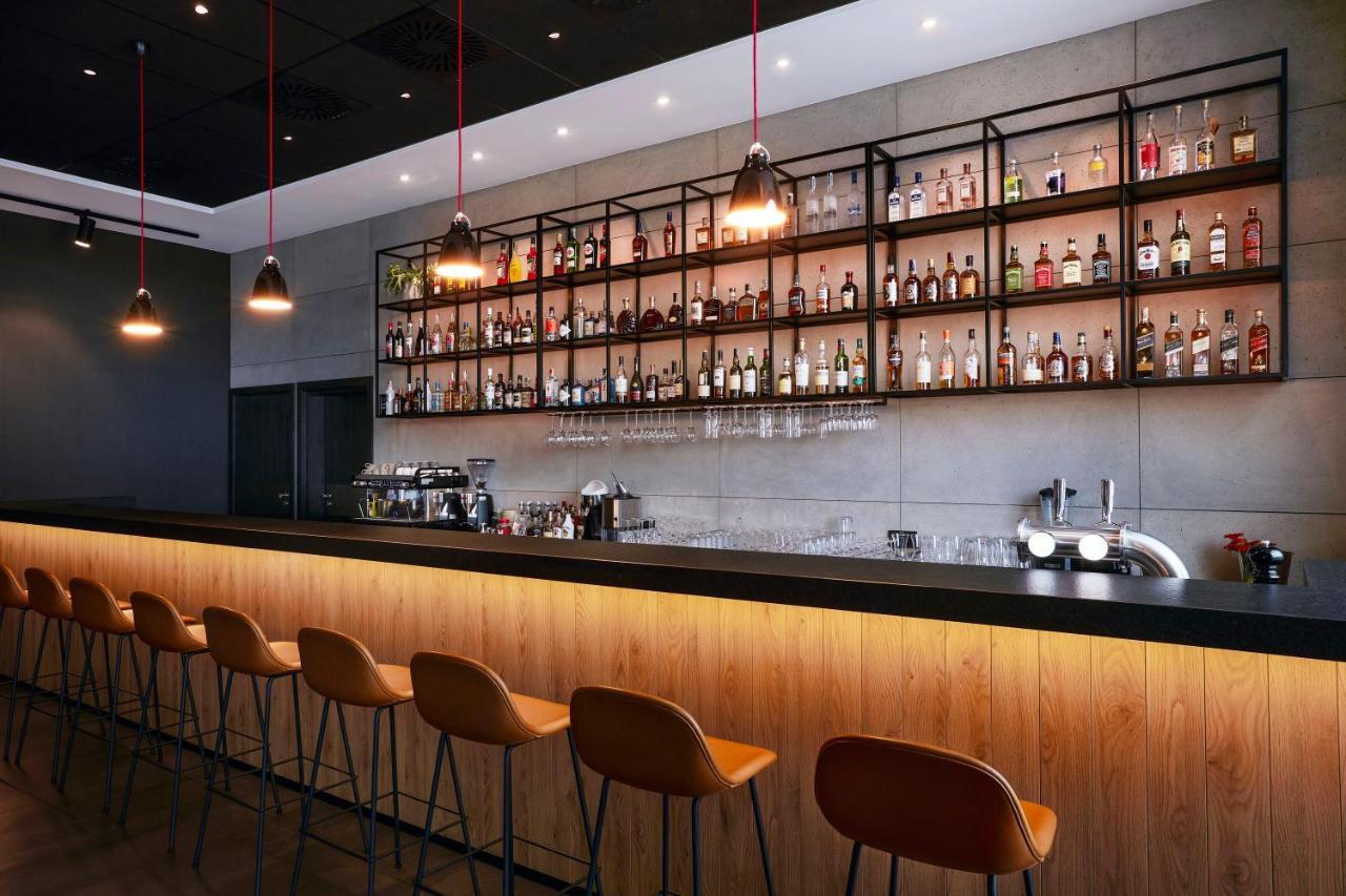 Q Hotel Plus Wroclaw Bielany Bielany Wroclawskie Exterior photo